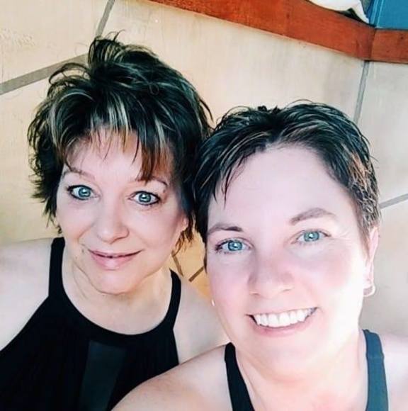 Meet your Posher, Carol - Picture 1 of 1